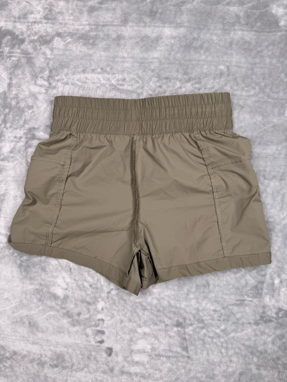 Avalanche High Waisted Olive Women's Hiking Cargo Shorts - Picture 7 of 11